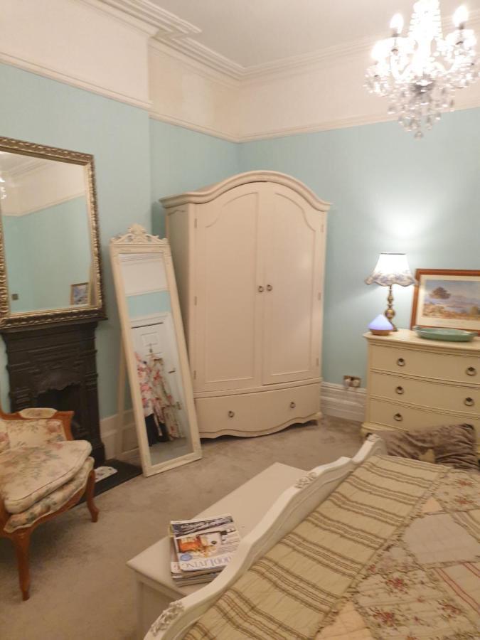 Judy'S B&B Private Home Cardiff Eksteriør bilde